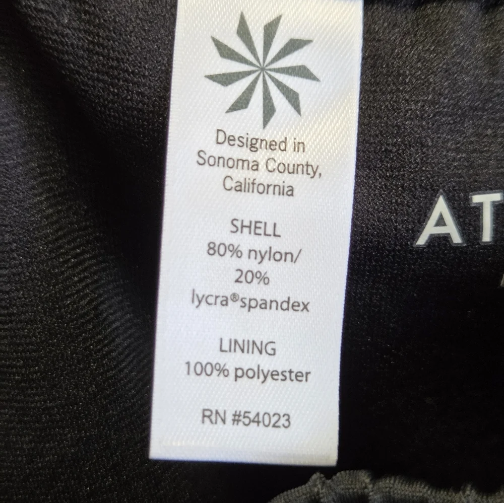 Athleta Polynesia Easy Short - Picture 7 of 10